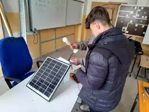 CW Enerji, Bingöl'de Öğrencilere Güneş Enerjisi Kitleri Hediye Etti