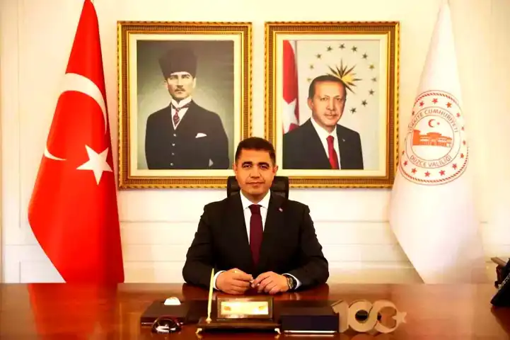 Düzce Valisi Aslan'dan Gazeteciler Günü Kutlaması